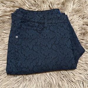 ♠️⚡️Bandolino